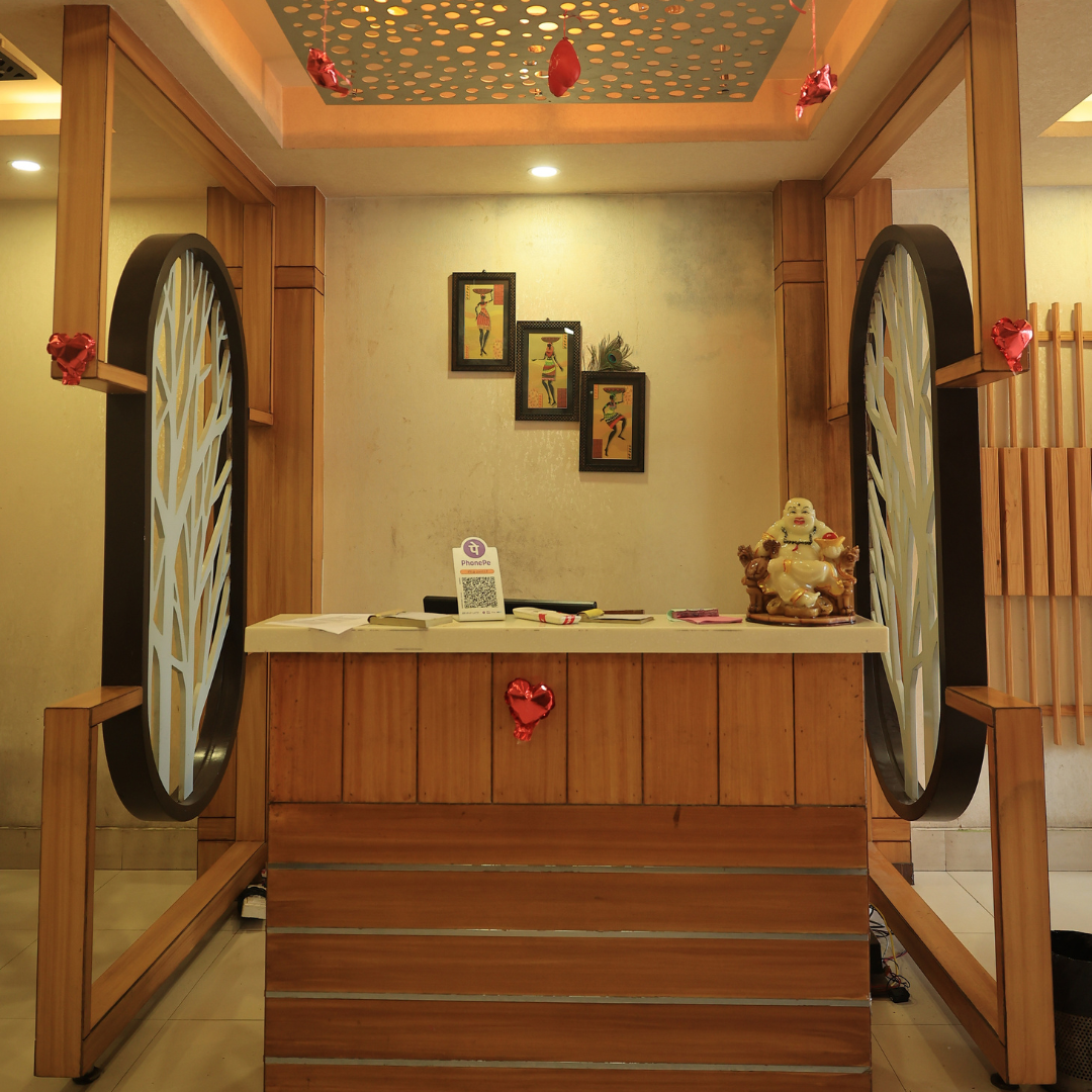 Restaurant counter